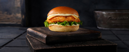 Honey Mustard Chicken Slider - Slider Bun, Chicken, Cheese Lolo Bionda Lettue , And Honey Mustard Sauce