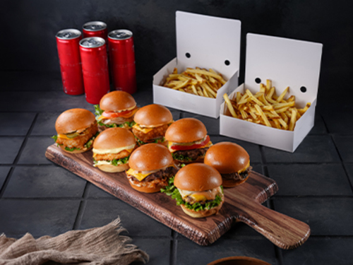 Magic Dawanya Slider - 4 Beef Slider & 4 Chicken Slider & 2 Frise & 4 Drinks