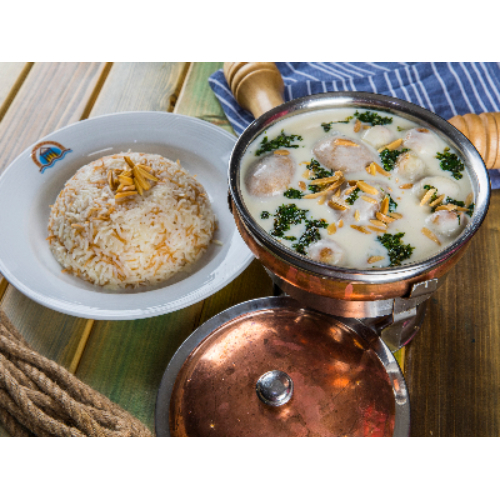 Basha W Asakro - Mix of shesh barak and kebbah fried cooked milk coriander, garlic,served with vermicelli rice