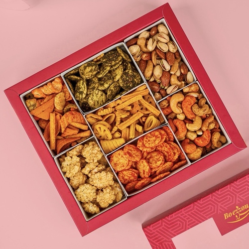 چويها - عبارة عن&nbsp; مكسرات و نواشف