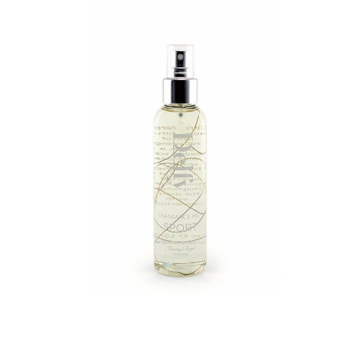 Delfy kw - Fragrance Mist Sport - Citric energy notes with a dash of refreshing green. A freedom song with open spaces of lily-of-the-valley, all supported by wooden notes that reflect the strong earth connection.
Capacity: 150ml.