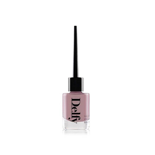 Delfy kw - 1019a  Odri - Professional quality nail polish with shiny, powerful colours for up to seven days. The gel texture gives an extreme lacquered shine and an ideal level of fluidity for perfect control and great ease of application. Citral, a natural active ingredient with strengthening and hardening properties, seals and protects the nails creating an unscratchable armor of light.