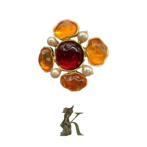 Brooch & pin - Brooch & pin Orange, Metal, pearly cabochons