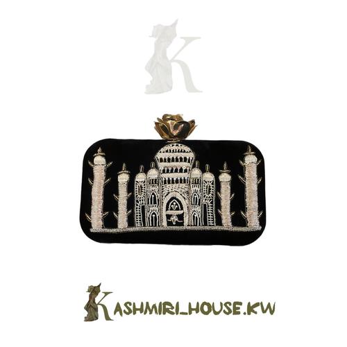 Tajmahal embroidered black velvet, luxury clutch bag - Tajmahal embroidered black velvet, luxury clutch bag color: black velvet with gold size : 20cm x 11cm x4cm Elegance, stylish, Unique, and Luxurious for special occasion and gift idea.