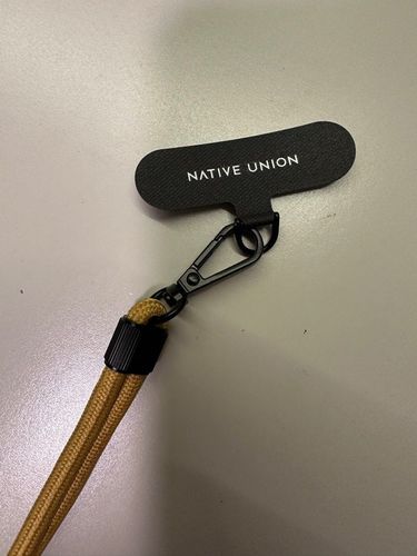 O4 BRAND - Native Union Wrist Sling (City Grip)