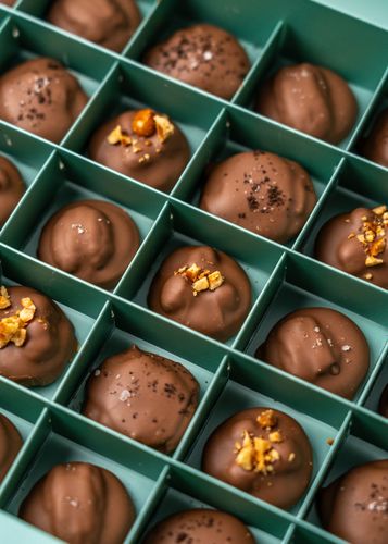 Chocolate Turtle Box