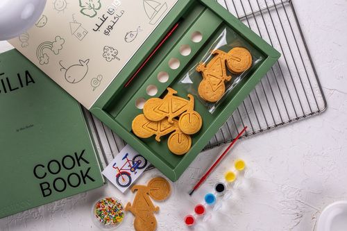 Cookies Coloring (Bicycle) - 6 pcs cookies unicorn shape 4 colors icing for decoration 1 Sprinkles&nbsp; 1 m&m