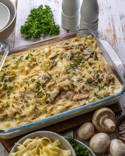 Alfredo Pasta - Big Size enough for 6 to 8 person