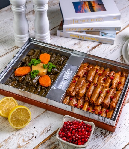 Mix Waraq 3nab With Stuffed Cabbage