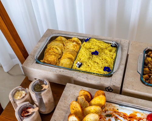 Breakfast Buffet for 20 Persons