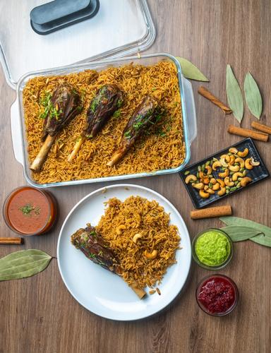 Madfoun with  Meat