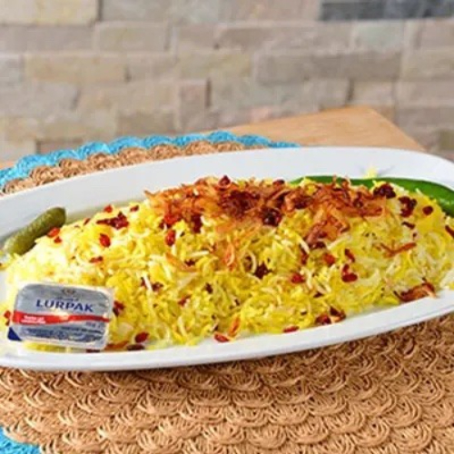 Zrshk Rice - Basmati rice mixed with iranian saffron and dry berry.