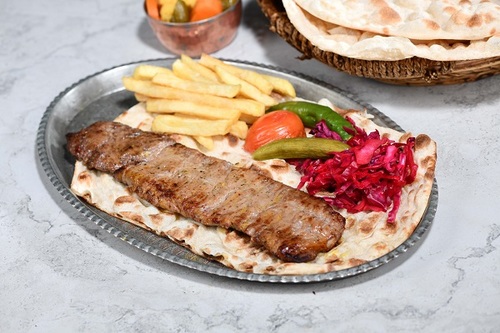 Barg Kabab - Fillet kabab meat sheep with the iranian dressing served with french fries with warm bread.