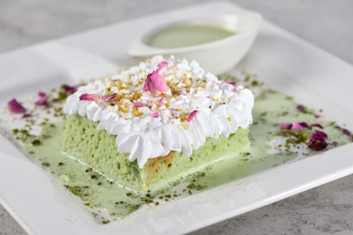 pistachio cake