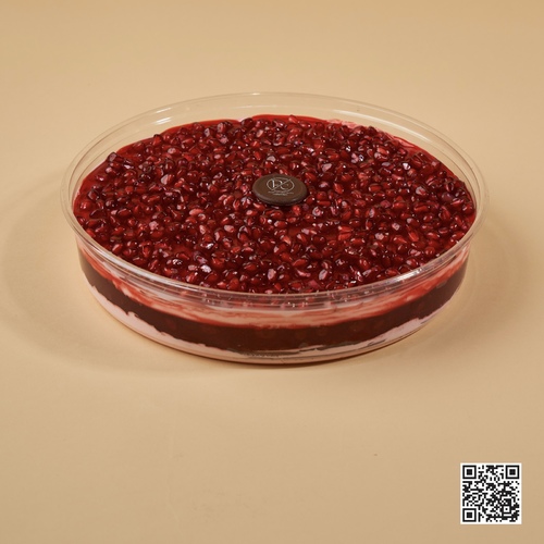 ترايفل رمان - ترافيل رمان ♥️✨ 
تكفي من 5 إلى 6 أشخاص مكونة من صوص رمان - حبات رمان فريش مع سبونج الفانيلا مع كريمة