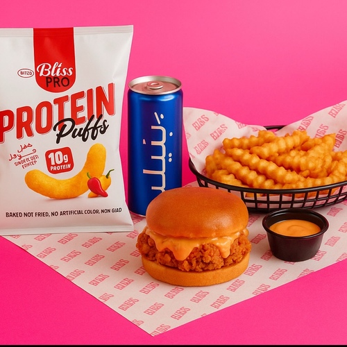Protein sweet and chili puffs chicken meal