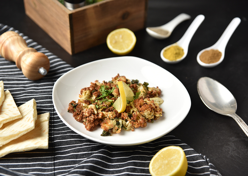 Hamisa Flower With Coriander