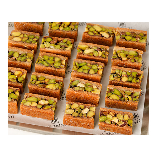 Baloreye Pistachio - Made of fine vermicelli stuffed with pistachios, sweetened with syrup