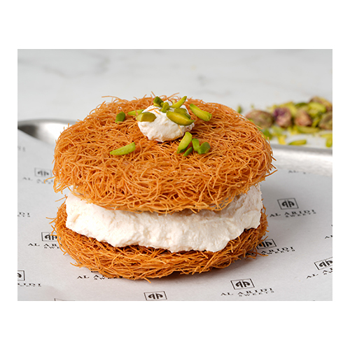 Osmalia Kashta - It consists of two layers of roasted fine vermicelli, stuffed with cream