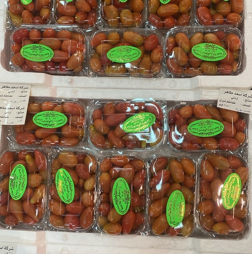 طماطم شيري علبه