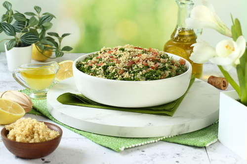 Tabbouleh with quinoa - Onion + Tomato + Knoe + Bulgur + Dressing Bulboule