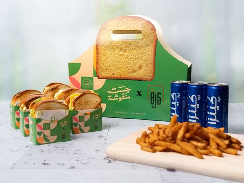 وجبة بريوش اللارج - عدد 6 بريوش ساندويش حجم كبير - بطاط فرايز - 3 بيبسى كانز