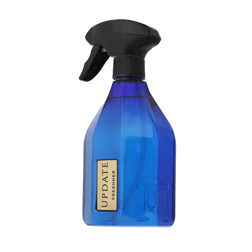 Sprinkle started - Sprayer 500 ml mixed with French scents, consisting of  
 Jasmine, musk and amber