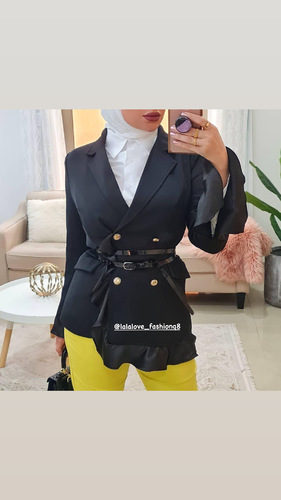 Lala Love Fashion Q8 - Black blazer end ruffle - M Length 67 cm   bust 92 cm  shoulder 36 cm  cuff 26 cm L Length 68 cm  bust 96 cm  shoulder 46 cm cuff 26 cm XLLength 69 cm   bust 100 cm  shoulder 48 cm cuff 30 cm