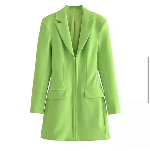 Lala Love Fashion Q8 - Green blazer - Move the picture to see the size chart