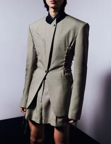 Grey blazer with robes