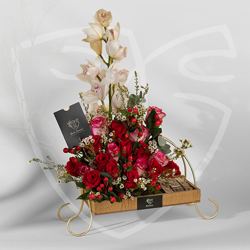 Butte 1 - try wood with flowers and cards with chocolate size : 45*30 cm