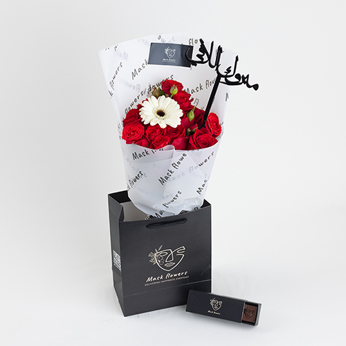 Hand Bouquet - hand bouquet and baby rose with plaxy with chocolates size : 35×18 cm