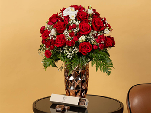 Red gold - Luxury glass vase Size 55/40 cm A collection of luxurious flowers Available with cocoa