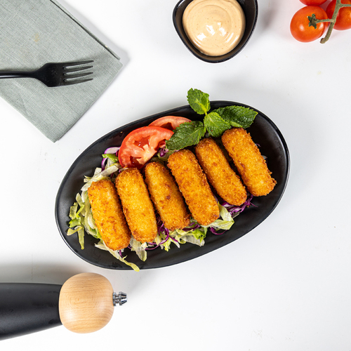 Halloum Sticks - 6 pieces of breaded fried halloumi cheese with you choice of sauce