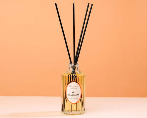 DIFFUSER SHARELIAN 125ML - ORANGE, COGNAC, HAZELNUT, CINNAMON, TONKA BEANS, LABDANUM, MYRRH, CHOCOLATE, CARAMEL, WOODY NOTES, AMBER , VANILLA