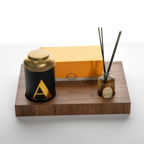 Stand with scented tissues, diffuser and candle of your choice - Stand includes diffuser 125Ml , candle with your choice of letter and Color , wet wipes box