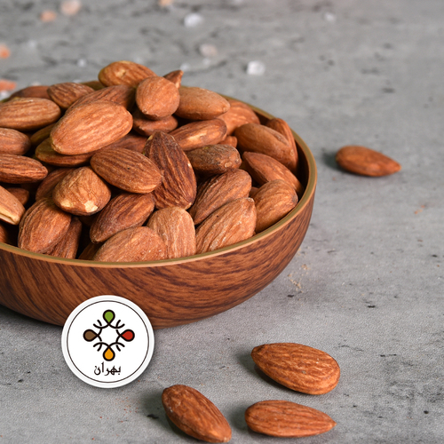 Jumbo roasted  almonds, light salty flavour