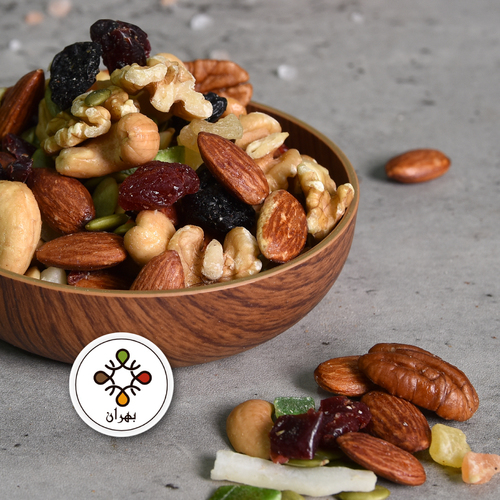 Mixed nuts, fiber, almonds, sour cashews and dried fruits