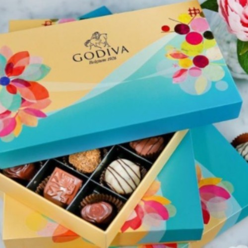 Chocolate Box - Godiva box with bright and beautiful design with 15, 24 and 35 pcs of chocolates.