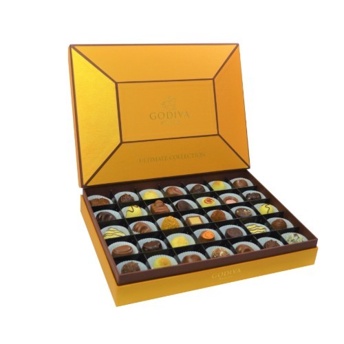 Ultimate Box - This ultimate gold box contains 35 assorted Bulk chocolates and 35 assorted carres.