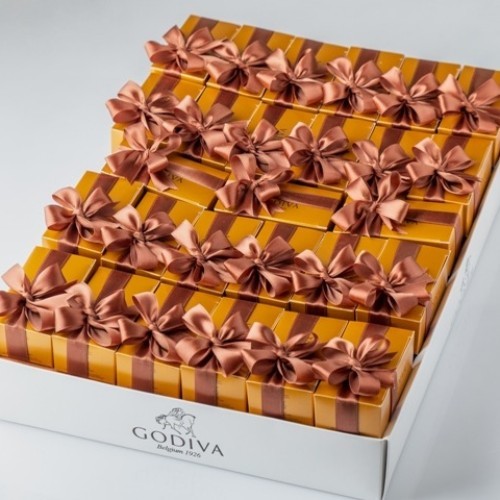 White Tray With Assorted Chocolates 27 Box - White Tray of 27 pieces Gold Ballotin Boxes with 2 pcs. Chocolates