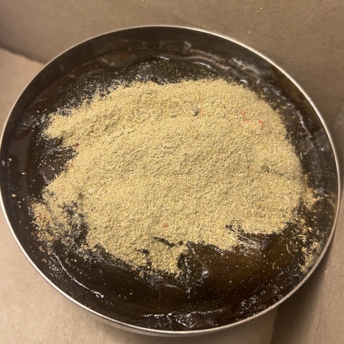 الصابونيه  المغربيه الاصليه مع التبريمه  ٥٠٠ مل - الصابونيه المغربيه مع التبريمه الاصليه من المغرب على يد خبيرتنا نجيه&nbsp; 
الحفظ&nbsp;في مكان جاف معتدل البروده&nbsp;احفظه بعيدا عن متناول الاطفال&nbsp;تجنب لمس العين