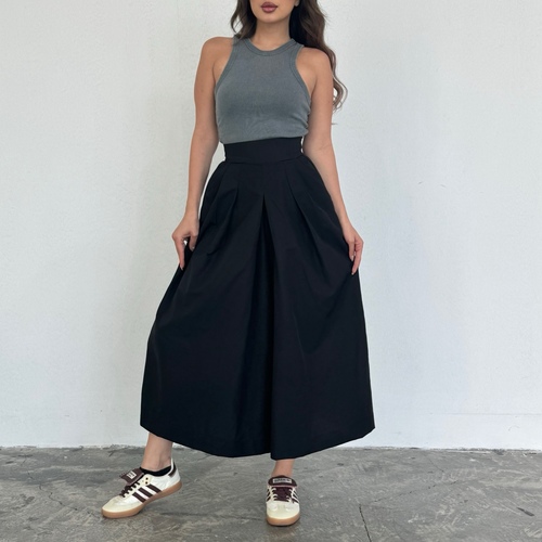 culottes pants - Sizes:   S - waist : 25 Length 38  M waist : 27 - Length 39  L waist : 29 Length 39  XL waist : 30 Length 39.5