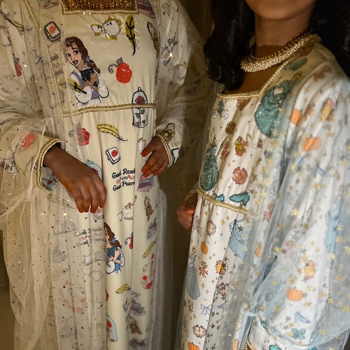 amirat for adult - يرجى تحديد الأميره وكتابتها بالملاحظات  بيوتي اند ذا بيست  او  سندريلا