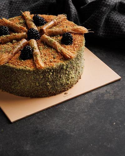 كاسرتيه بيري