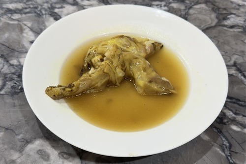 1 Piece Of Karaeen - 1 Pieces of Mutton leg served in the famous traditional way.