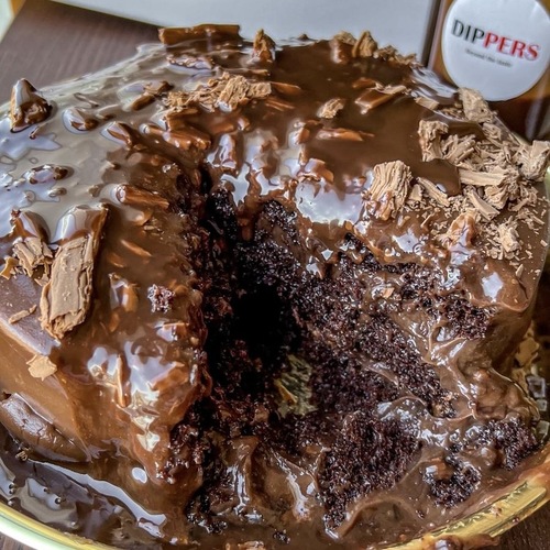 Signature  cake