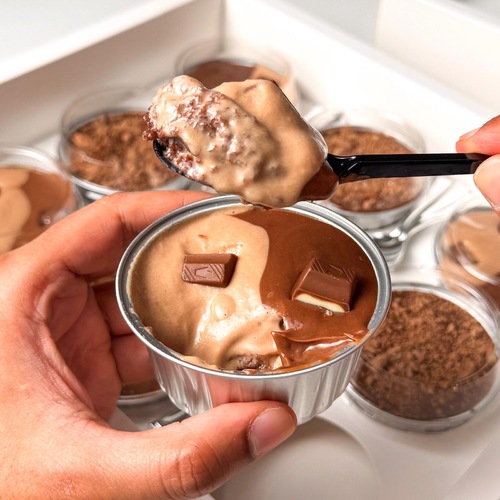 Mini pudding cups