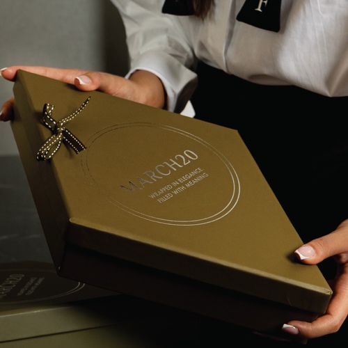 Virdian Chocolate Box - Virdian Chocolate Box&nbsp; ٤٨ قطعه&nbsp; الحشوات : سولتد كراميل - كرانشي كندر - بيكان برالين - كوكيز براوني