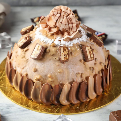 Snickers Gelato Cake